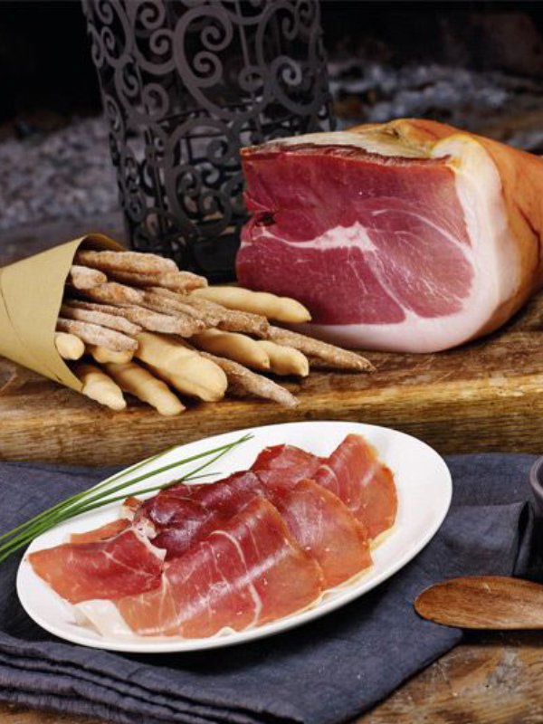 Prosciutto D'osvaldo leggermente affumicato